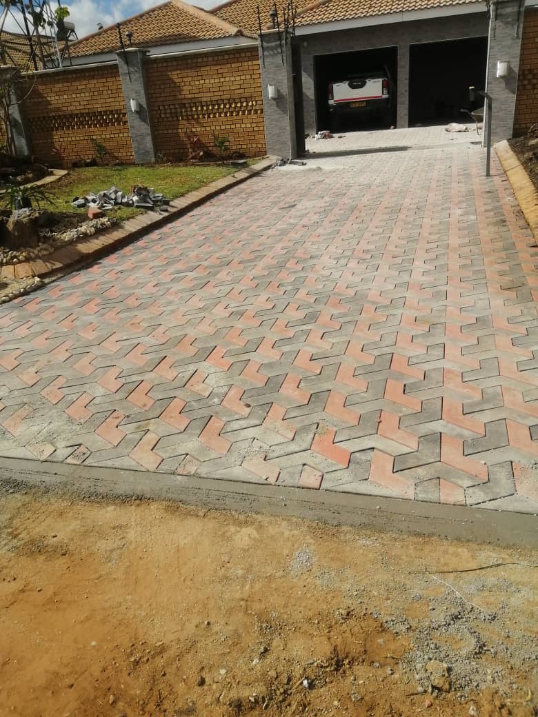 We make drive ways and pavements at your house